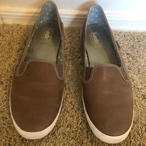 Light brown keds slipons